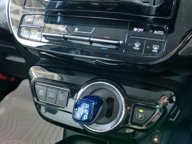 プリウス Ｓツーリングセレクション　モデリスタフルエアロ　１９インチＡＷ　ストラーダ９インチナビ（25枚目）