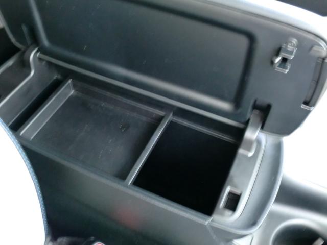 プリウス Ｓツーリングセレクション　モデリスタフルエアロ　１９インチＡＷ　ストラーダ９インチナビ（28枚目）