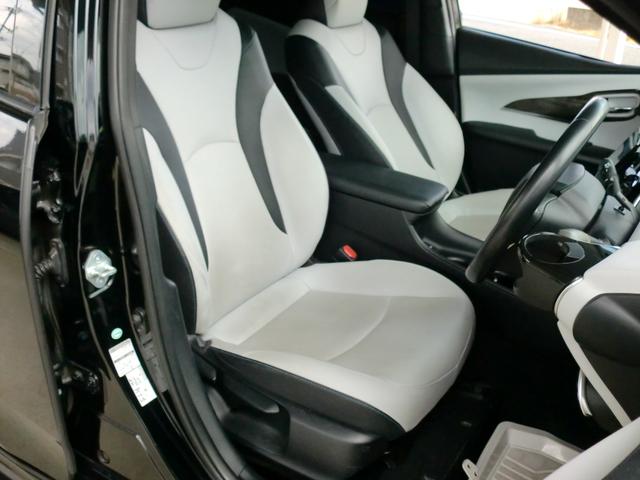 プリウス Ｓツーリングセレクション　モデリスタフルエアロ　１９インチＡＷ　ストラーダ９インチナビ（32枚目）