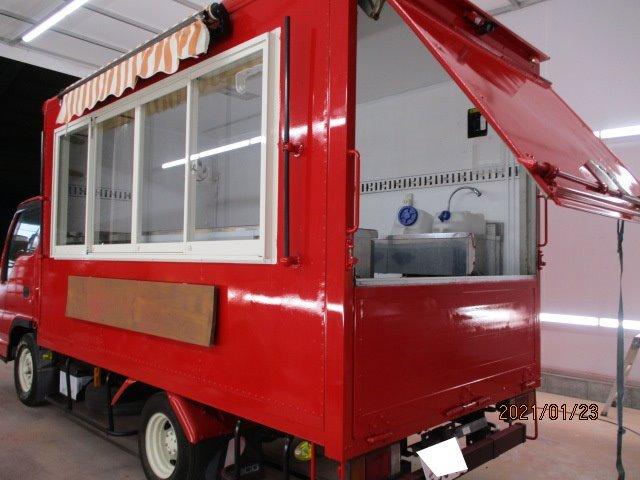 エルフトラック 移動販売車　キッチンカーケータリングカー（3枚目）