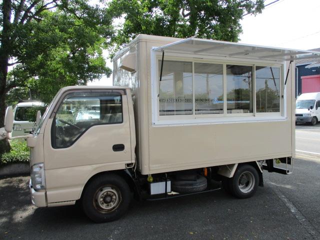 エルフトラック 　キッチンカー　移動販売車　ケータリングカー（7枚目）