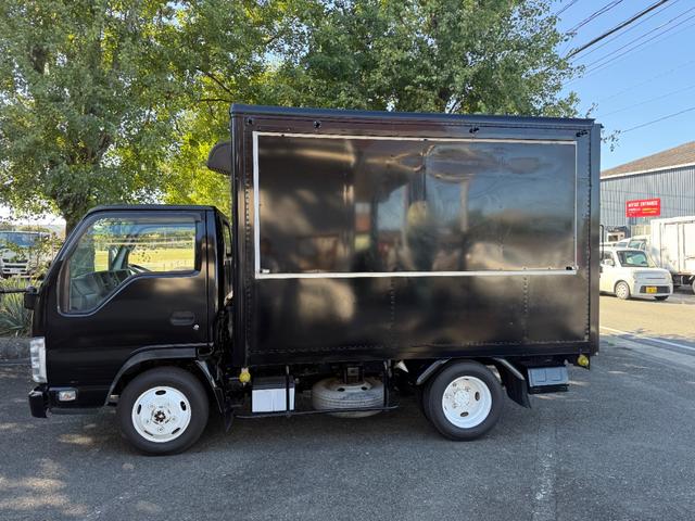 エルフバン  キッチンカー ケータリングカー 移動販売車(2枚目)