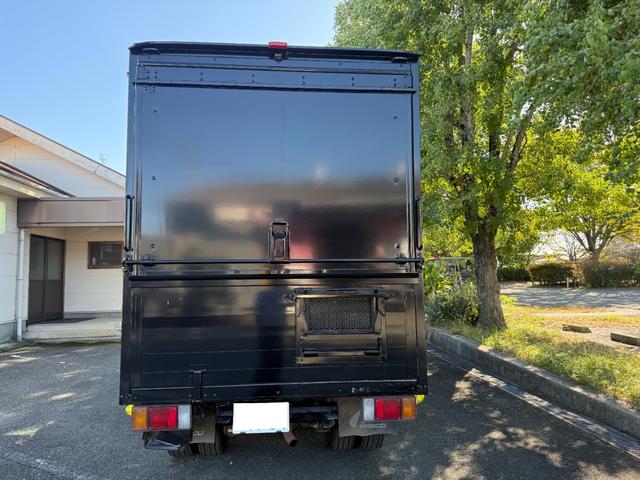 エルフバン  キッチンカー ケータリングカー 移動販売車(4枚目)