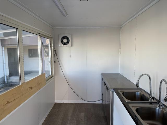 エルフバン  キッチンカー ケータリングカー 移動販売車(11枚目)