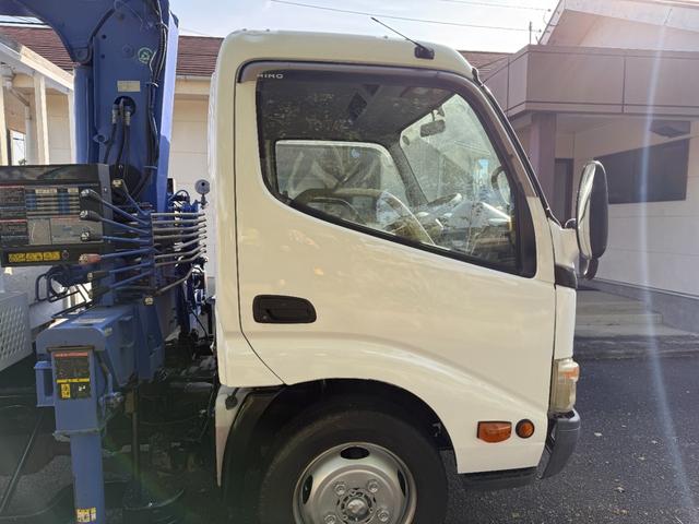 デュトロ 　２トンユニック　クレーン　タダノ３段２．６トン（8枚目）