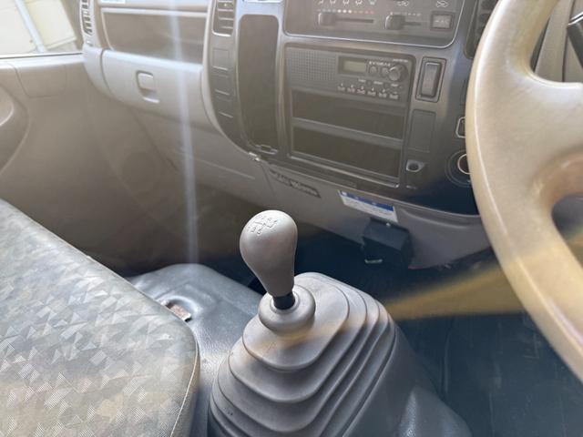 デュトロ 　２トンユニック　クレーン　タダノ３段２．６トン（13枚目）