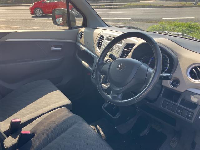 ワゴンＲ ＦＸリミテッド　スマートキー　アイドリングストップ　電動格納ミラー　ベンチシート　ＣＶＴ　盗難防止システム　ＡＢＳ　ＣＤ　ミュージックプレイヤー接続可　アルミホイール　衝突安全ボディ　エアコン　パワーステアリング（10枚目）