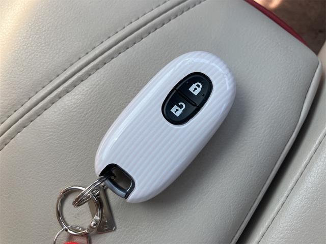 アルトラパンショコラ Ｘ　ＥＴＣ　ナビ　ＴＶ　ＨＩＤ　スマートキー　アイドリングストップ　電動格納ミラー　ベンチシート　ＣＶＴ　盗難防止システム　ＡＢＳ　ＣＤ　ＵＳＢ　アルミホイール　衝突安全ボディ　エアコン（11枚目）
