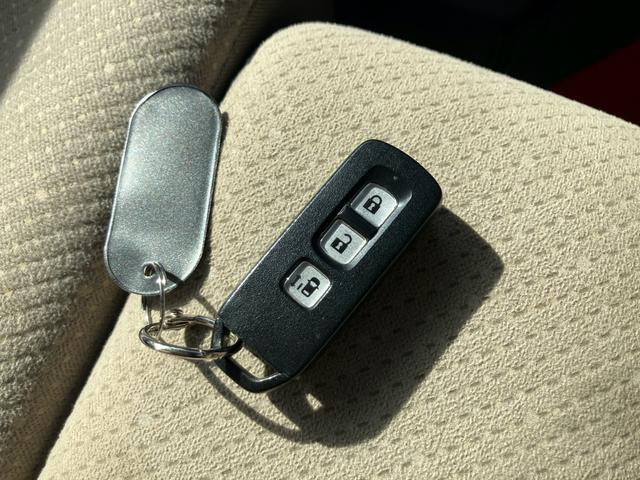 N-BOX+ G・Lパッケージ ナビテレビ ETC 片側パワースライドドア スマートキー プッシュスタート セキュリティー 社外アルミホイール ベンチシート(29枚目)