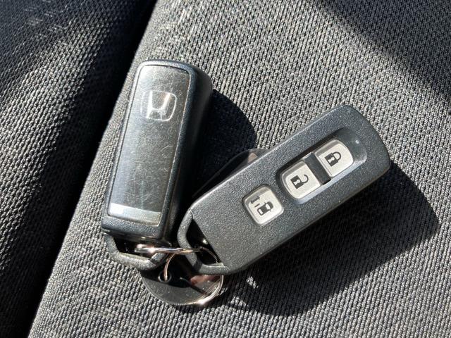 N-BOXカスタム G・Lパッケージ ナビテレビ 前後ドライブレコーダー 片側パワースライドドア 純正アルミホイール スマートキー プッシュスタート セキュリティー ベンチシート(22枚目)