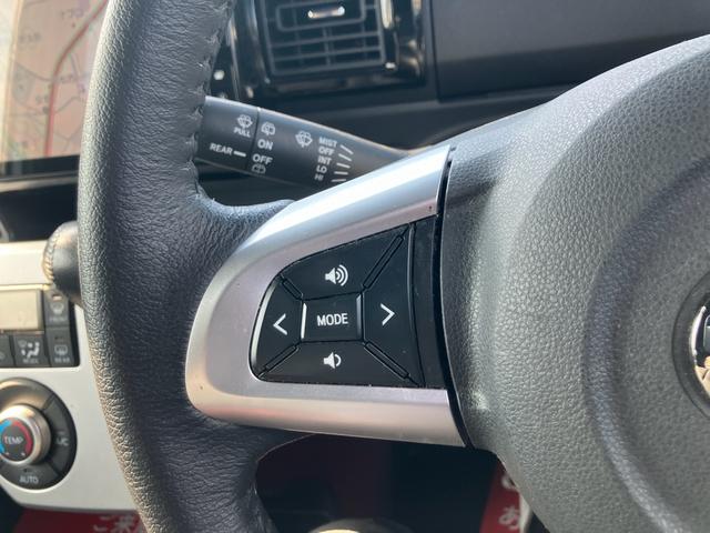 ナビテレビ　バックカメラ　ＥＴＣ　スマートキー　プッシュスタート　セキュリティー　両側パワースライドドア　アイドリングストップ　純正アルミホイール