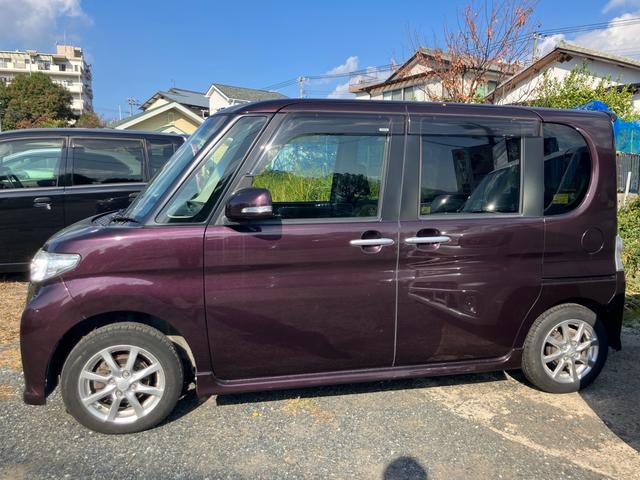 タント カスタムＸスペシャル　ナビテレビ　スマートキー　セキュリティー　純正アルミホイール　ベンチシート　ＨＩＤライト（4枚目）