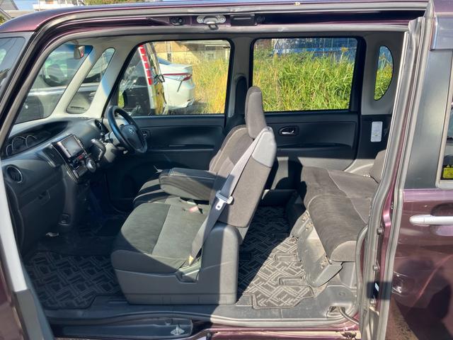 タント カスタムＸスペシャル　ナビテレビ　スマートキー　セキュリティー　純正アルミホイール　ベンチシート　ＨＩＤライト（5枚目）