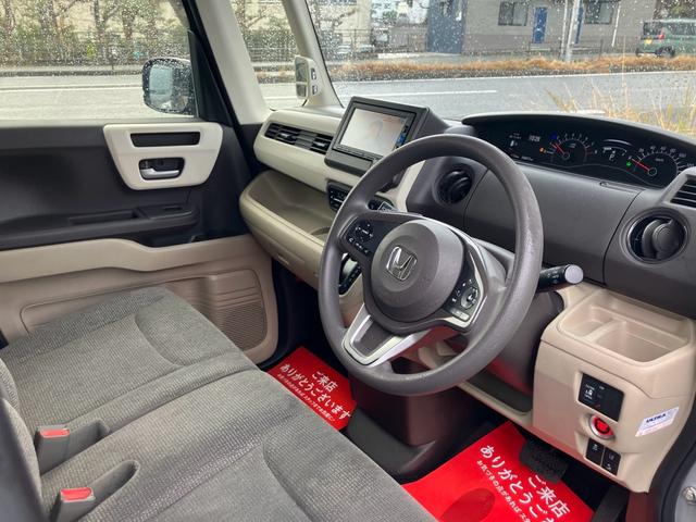 Ｎ－ＢＯＸ Ｇ・Ｌホンダセンシング　ナビテレビ　バックカメラ　ＥＴＣ　片側パワースライドドア　ベンチシート　アイドリングストップ　ＬＥＤヘッドライト　レーンキープアシスト（9枚目）