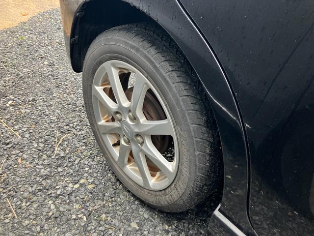 ムーヴ Ｌ　ＶＳスマートセレクションＳＡ　ナビテレビ　バックカメラ　スマートキー　プッシュスタート　セキュリティー　アイドリングストップ　純正アルミホイール　ベンチシート（5枚目）