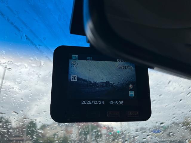 ムーヴ カスタム　Ｘ　ナビテレビ　ドライブレコーダー　ＥＴＣ　スマートキー　プッシュスタート　セキュリティー　ベンチシート　純正アルミホイール（27枚目）