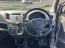 ワゴンＲ ＦＸリミテッド　スマートキー　アイドリングストップ　電動格納ミラー　ベンチシート　ＣＶＴ　盗難防止システム　ＡＢＳ　ＣＤ　ミュージックプレイヤー接続可　アルミホイール　衝突安全ボディ　エアコン　パワーステアリング（2枚目）