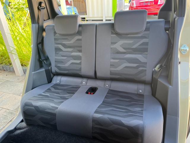 タフト Ｇ　禁煙車　フルセグＴＶ　ナビ　ＥＴＣ　バックカメラ　衝突軽減装置　シートヒーター　フォグランプ　Ｂｌｕｅｔｏｏｔｈ　ガラスルーフ　障害物センサー　純正アルミホイール　ＬＥＤ（10枚目）