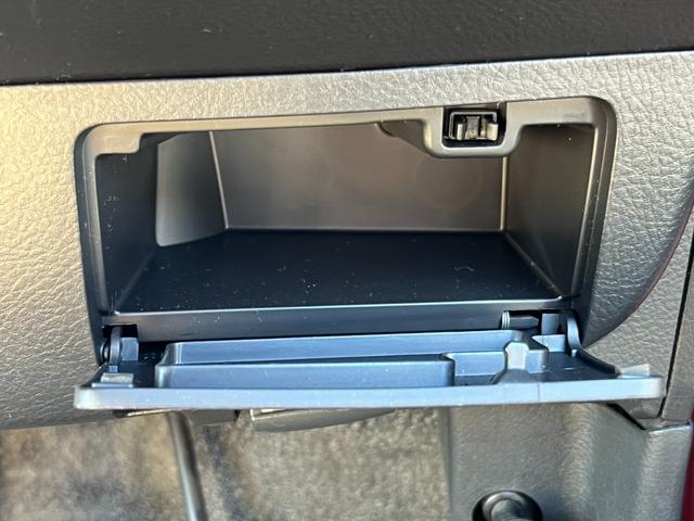 ミラジーノ プレミアムＸ　ナビ　フルセグＴＶ　禁煙車　ウッド調パネル　ＭＯＭＯステアリング　Ｂｌｕｅｔｏｏｔｈ　フォグランプ　純正アルミホイール（33枚目）