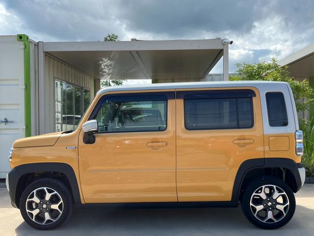 ハスラー ハイブリッドＸ　純正ナビ　全方位カメラ　禁煙車　フルセグＴＶ　ＥＴＣ　衝突軽減装置　シートヒーター　Ｂｌｕｅｔｏｏｔｈ　ツートン　ＬＥＤ　ステアリングスイッチ　障害物センサー　純正アルミホイール（16枚目）