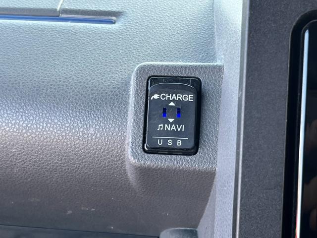 タント カスタムＲＳセレクション　純正ナビ　全方位モニター　禁煙車　ターボ　両側電動スライドドア　衝突軽減装置　ＥＴＣ　ドライブレコーダー　シートヒーター　障害物センサー　Ｂｌｕｅｔｏｏｔｈ（40枚目）