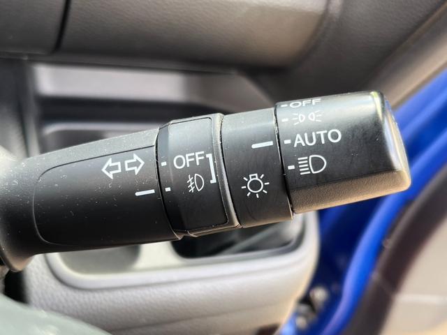 N-BOXカスタム G・Lホンダセンシング 純正8インチナビ 禁煙車 電動スライドドア フルセグTV バックカメラ ドライブレコーダー前後 ETC 衝突軽減装置 障害物センサー 純正アルミホイール LED(29枚目)