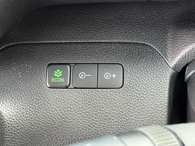 N-BOXカスタム G・Lホンダセンシング 純正8インチナビ 禁煙車 電動スライドドア フルセグTV バックカメラ ドライブレコーダー前後 ETC 衝突軽減装置 障害物センサー 純正アルミホイール LED(34枚目)