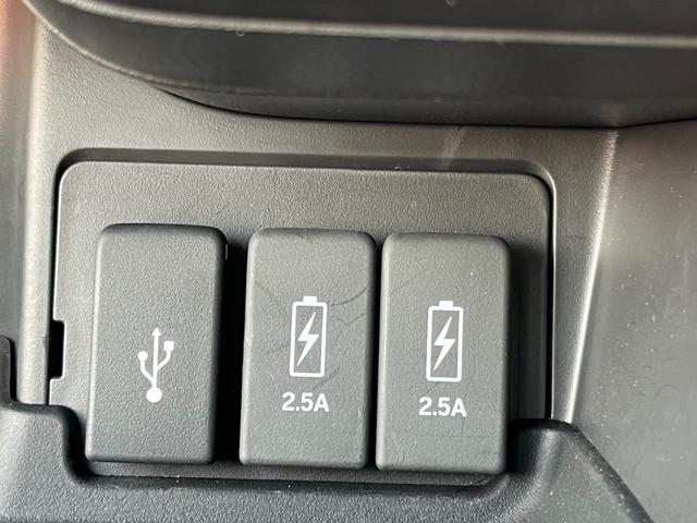 N-BOXカスタム G・Lホンダセンシング 純正8インチナビ 禁煙車 電動スライドドア フルセグTV バックカメラ ドライブレコーダー前後 ETC 衝突軽減装置 障害物センサー 純正アルミホイール LED(38枚目)