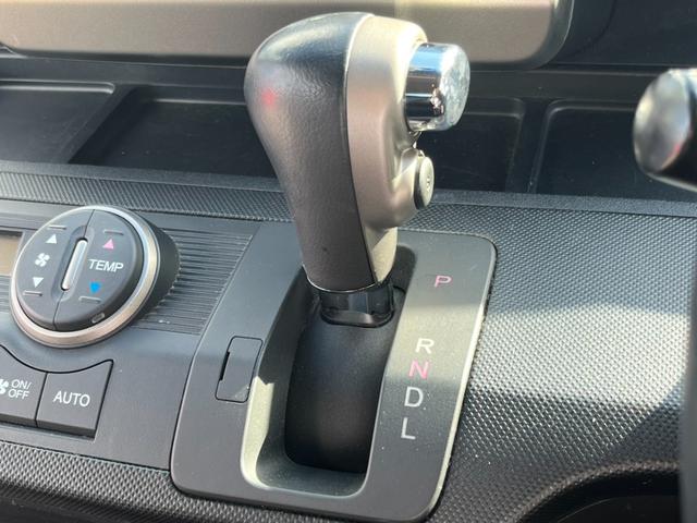 HONDA FREED SPIKE HYBRID JUST SELECTION