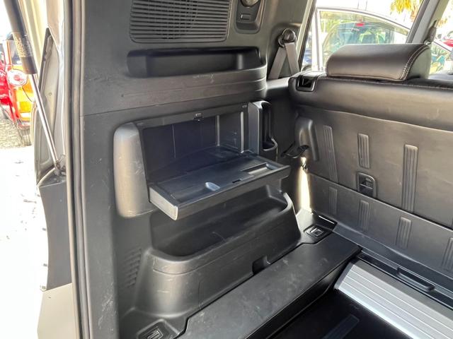 HONDA FREED SPIKE HYBRID JUST SELECTION