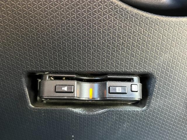 タント カスタムXスタイルセレクション 純正ナビ 後席モニター 禁煙車 両側電動スライドドア フルセグTV バックカメラ ETC シートヒーター ドライブレコーダー 衝突軽減装置 Bluetooth 障害物センサー 純正AW LED(34枚目)