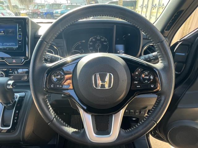 Ｎ－ＯＮＥ プレミアム　純正ナビ　禁煙車　フルセグＴＶ　バックカメラ　ドライブレコーダー前後　シートヒーター　衝突軽減装置　テレビキット　ＬＥＤ　ステアリングスイッチ　Ｂｌｕｅｔｏｏｔｈ（29枚目）