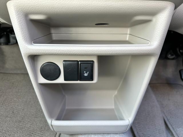 アルトラパン Ｘ　ナビ　フルセグＴＶ　禁煙車　バックカメラ　ＥＴＣ　シートヒーター　衝突軽減装置　Ｂｌｕｅｔｏｏｔｈ　スマートキー　ＤＶＤ　電格ミラー（31枚目）