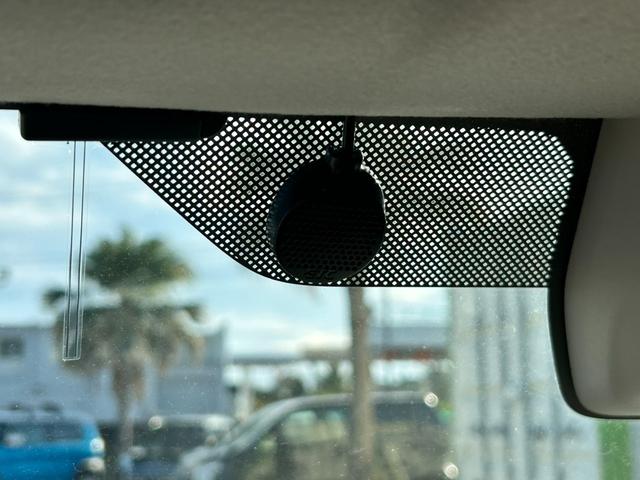 アルトラパン Ｘ　ナビ　フルセグＴＶ　禁煙車　バックカメラ　ＥＴＣ　シートヒーター　衝突軽減装置　Ｂｌｕｅｔｏｏｔｈ　スマートキー　ＤＶＤ　電格ミラー（33枚目）