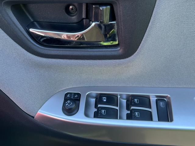 キャスト アクティバG ターボ SAII 純正ナビ フルセグTV 禁煙車 ターボ バックカメラ 衝突軽減装置 Bluetooth ツートン 純正アルミホイール LED 障害物センサー ステアリングスイッチ(32枚目)