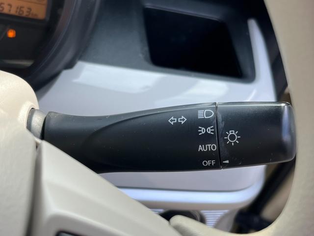 スペーシア ハイブリッドＸ　純正８インチナビ　全方位モニター　禁煙車　両側電動スライドドア　フルセグＴＶ　衝突軽減装置　Ｂｌｕｅｔｏｏｔｈ　シートヒーター　ＬＥＤ　ステアリングスイッチ（27枚目）