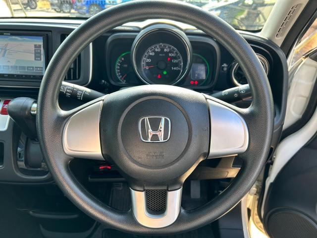 Ｎ－ＯＮＥ Ｇ・Ｌパッケージ　ナビ　テレビ　ＥＴＣ　禁煙車　Ｂｌｕｅｔｏｏｔｈ　ＨＩＤライト　社外アルミホイール　ＵＳＢ接続　オートライト（24枚目）