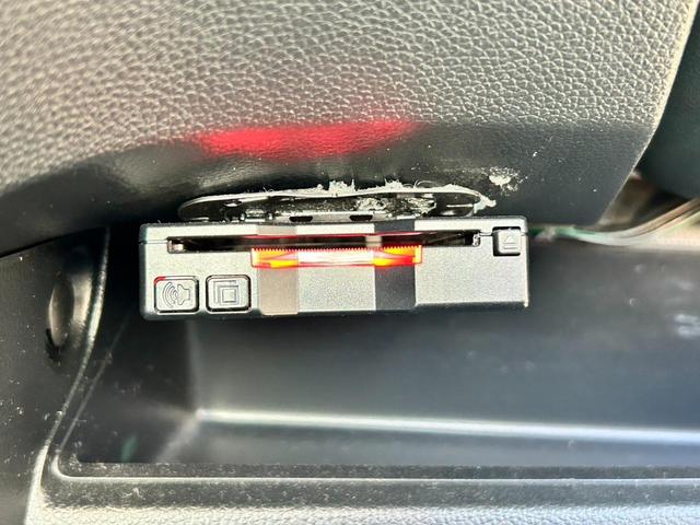 Ｎ－ＯＮＥ Ｇ・Ｌパッケージ　ナビ　テレビ　ＥＴＣ　禁煙車　Ｂｌｕｅｔｏｏｔｈ　ＨＩＤライト　社外アルミホイール　ＵＳＢ接続　オートライト（32枚目）