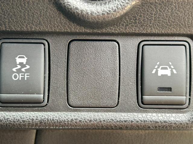 ノート X エアロスタイル V+セーフティ 純正ナビ 禁煙車 フルセグTV バックカメラ ETC ドラレコ前後 フルエアロ 衝突軽減装置 LED Bluetooth 純正アルミホイール USB接続(33枚目)