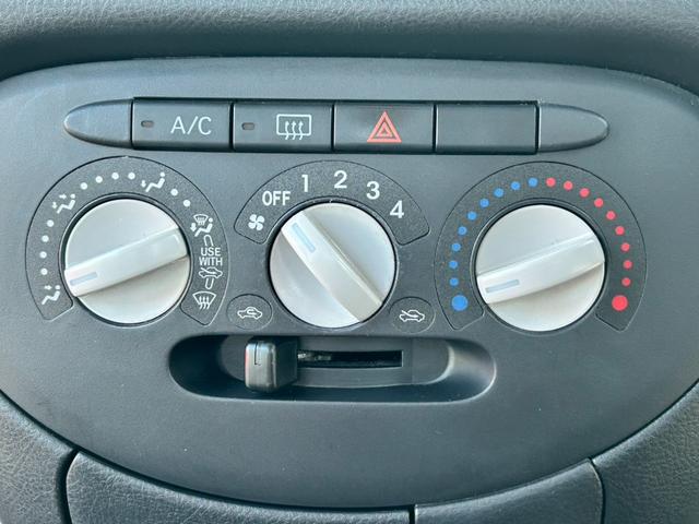 ミラジーノ プレミアムＬ　禁煙車　ＥＴＣ　ドライブレコーダー前後　木目調パネル　ＭＯＭＯステアリング　オーディオ　純正アルミホイール　ＣＤ　フォグランプ　キーレス（18枚目）