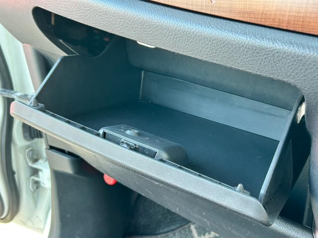 ミラジーノ プレミアムＬ　禁煙車　ＥＴＣ　ドライブレコーダー前後　木目調パネル　ＭＯＭＯステアリング　オーディオ　純正アルミホイール　ＣＤ　フォグランプ　キーレス（39枚目）