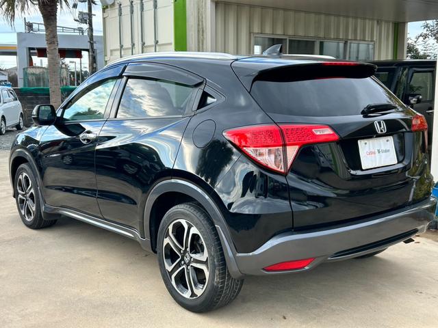 ヴェゼル S ナビ フルセグTV 禁煙車 バックカメラ ETC ルーフレール Bluetooth シートヒーター 純正アルミホイール LED ステアリングスイッチ(14枚目)