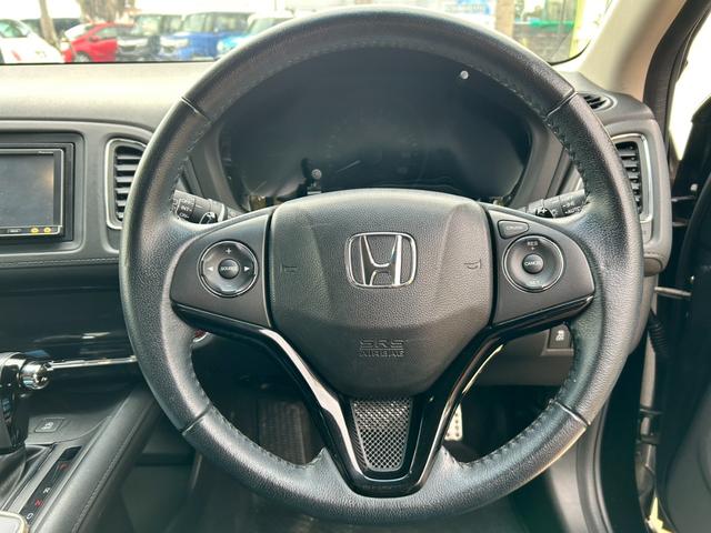 ヴェゼル S ナビ フルセグTV 禁煙車 バックカメラ ETC ルーフレール Bluetooth シートヒーター 純正アルミホイール LED ステアリングスイッチ(26枚目)