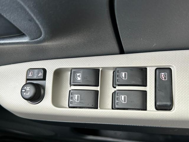 ミラトコット Ｘ　ＳＡＩＩＩ　社外ナビ　テレビ視聴可能　禁煙車　バックモニター　スマートキー　ドライブレコーダー（41枚目）