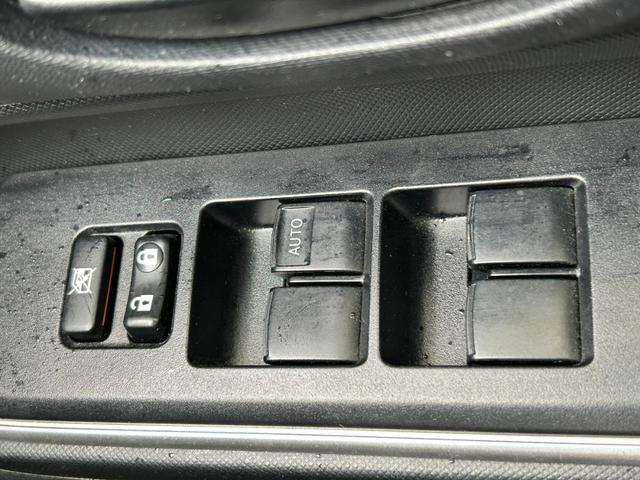 �̔��S�����O�o���Ă��鎖��ڋq���Ă��鎖�����X����܂��̂ŁA�����X�̍ۂɂ͎��O�ɂ��A���𒸂��܂������Ϗ�����܂��B�d�b�������́A�I�����C���\�񂩂炨�\���݂��������B