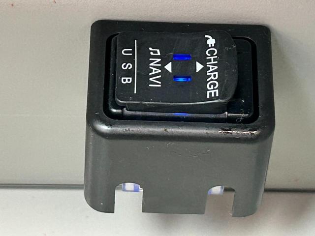 �̔��S�����O�o���Ă��鎖��ڋq���Ă��鎖�����X����܂��̂ŁA�����X�̍ۂɂ͎��O�ɂ��A���𒸂��܂������Ϗ�����܂��B�d�b�������́A�I�����C���\�񂩂炨�\���݂��������B