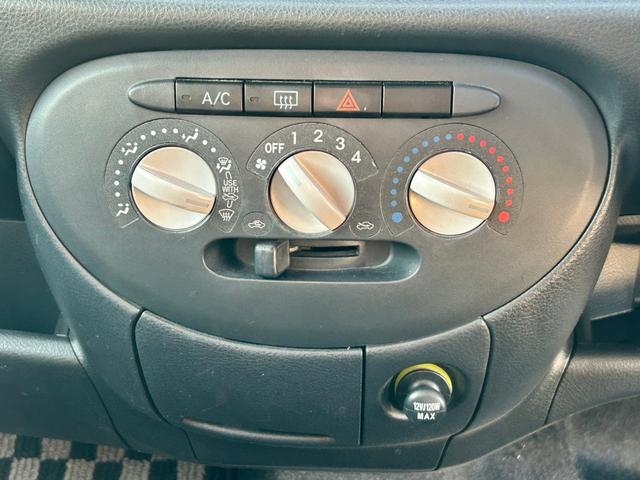 �y������T�I�z���Ԃ�[�Ԃ���O�ɃI�C����o�b�e���[���̏��Օi�͐V�i�ɂ��Ă��n�����܂��B