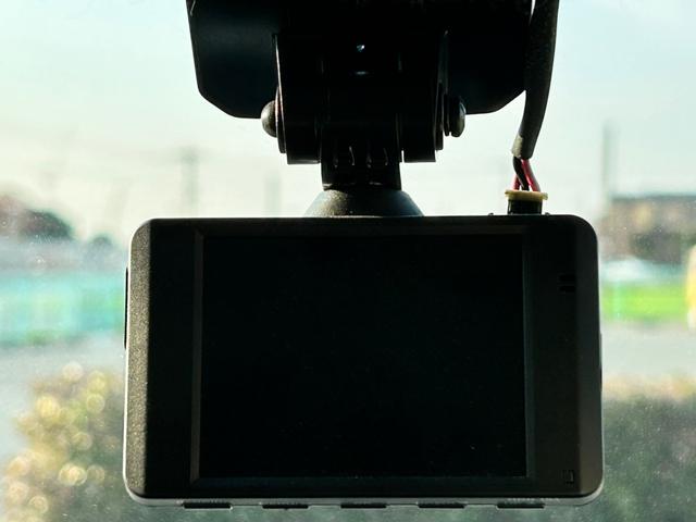 �y������T�I�z���Ԃ�[�Ԃ���O�ɃI�C����o�b�e���[���̏��Օi�͐V�i�ɂ��Ă��n�����܂��B