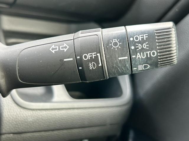 Ｎ－ＢＯＸカスタム Ｌ　純正ナビ　禁煙車　片側電動スライドドア　フルセグＴＶ　バックカメラ　衝突軽減装置　シートヒーター　Ｂｌｕｅｔｏｏｔｈ　障害物センサー　純正アルミホイール　ＬＥＤ（30枚目）