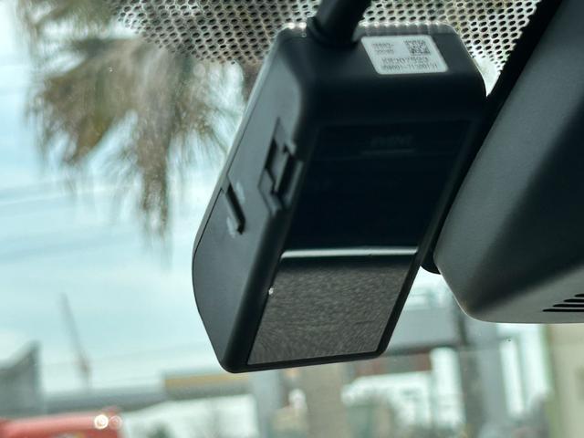 �̔��S�����O�o���Ă��鎖��ڋq���Ă��鎖�����X����܂��̂ŁA�����X�̍ۂɂ͎��O�ɂ��A���𒸂��܂������Ϗ�����܂��B�d�b�������́A�I�����C���\�񂩂炨�\���݂��������B